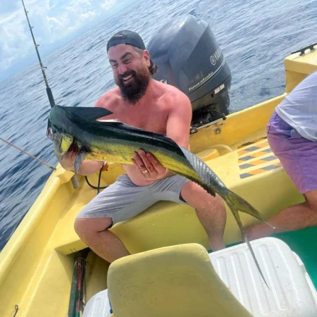 pesca deportiva en bahia ballena